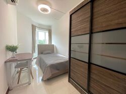 Melville Park (D18), Condominium #576769121